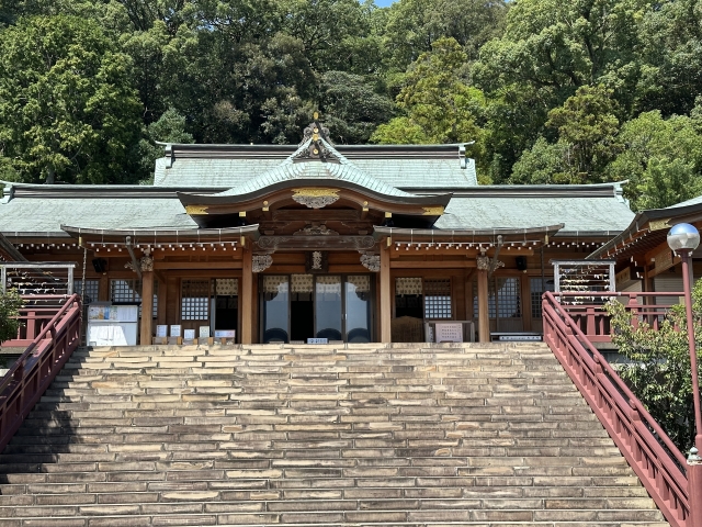 鎮西大社 諏訪神社