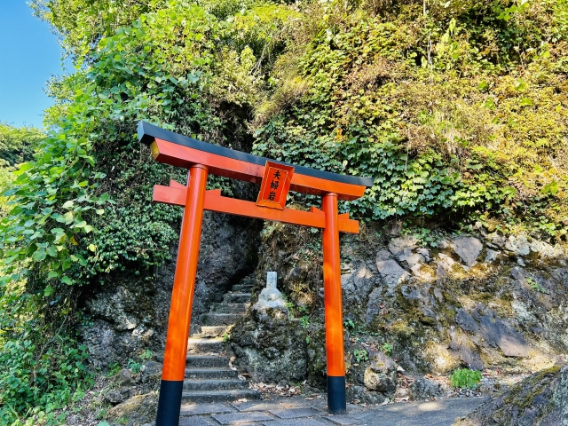 大岩山日石寺