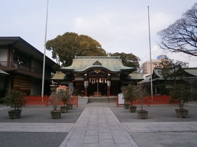 開口神社