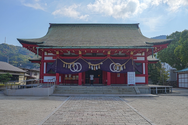 亀山神社