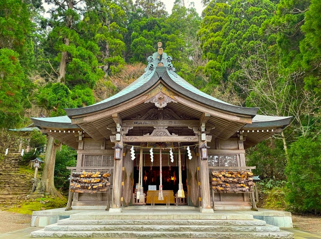 真山神社