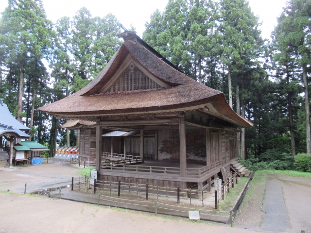 白山神社能楽殿